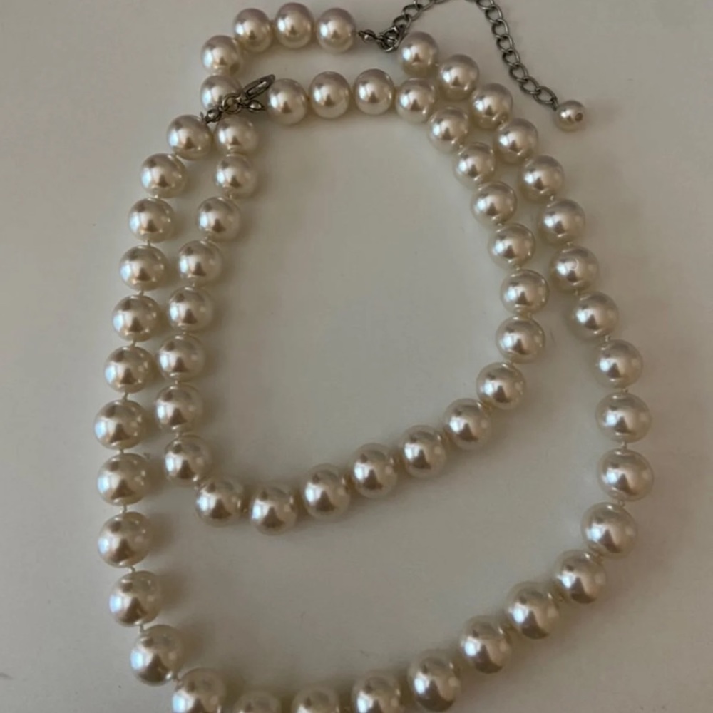 Faux Pearl Necklace